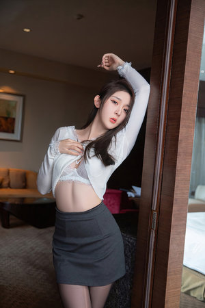 宝贝芭比学园艺